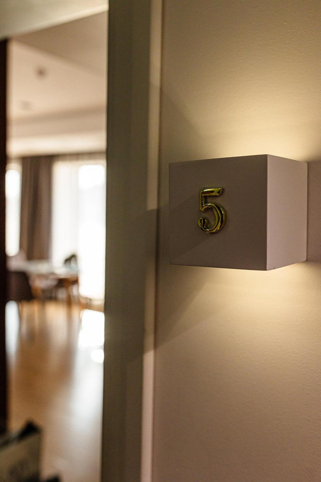 Amsterdam Lviv Apartments エクステリア 写真