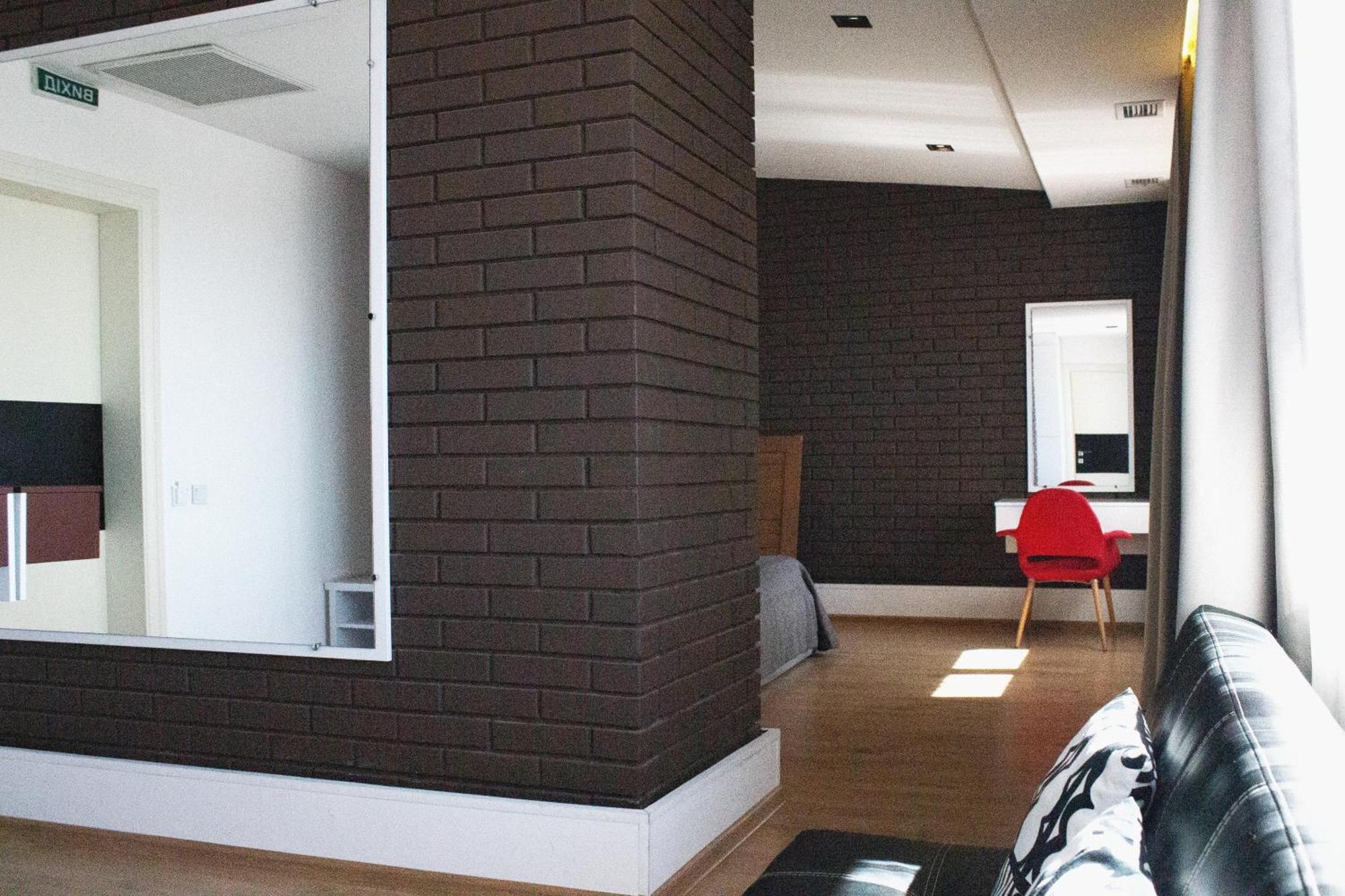 Amsterdam Lviv Apartments エクステリア 写真