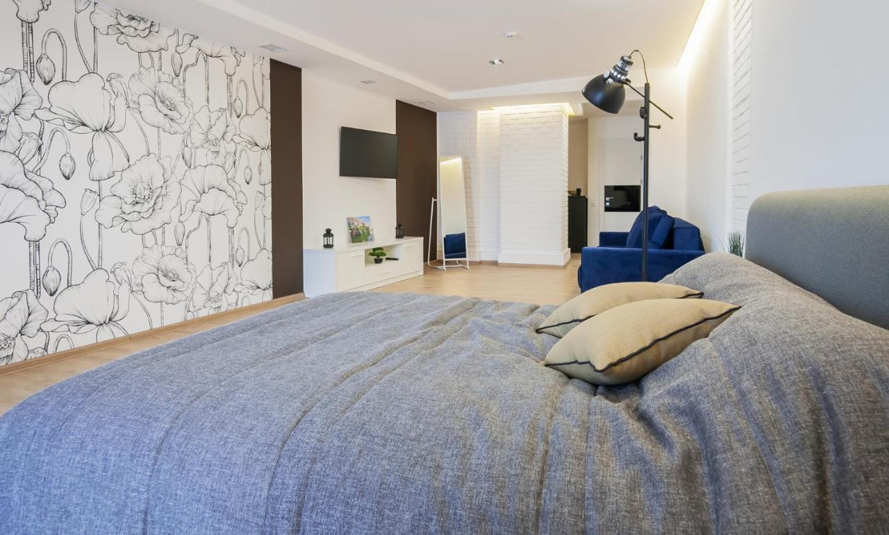 Amsterdam Lviv Apartments エクステリア 写真