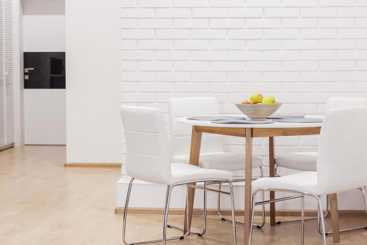 Amsterdam Lviv Apartments エクステリア 写真