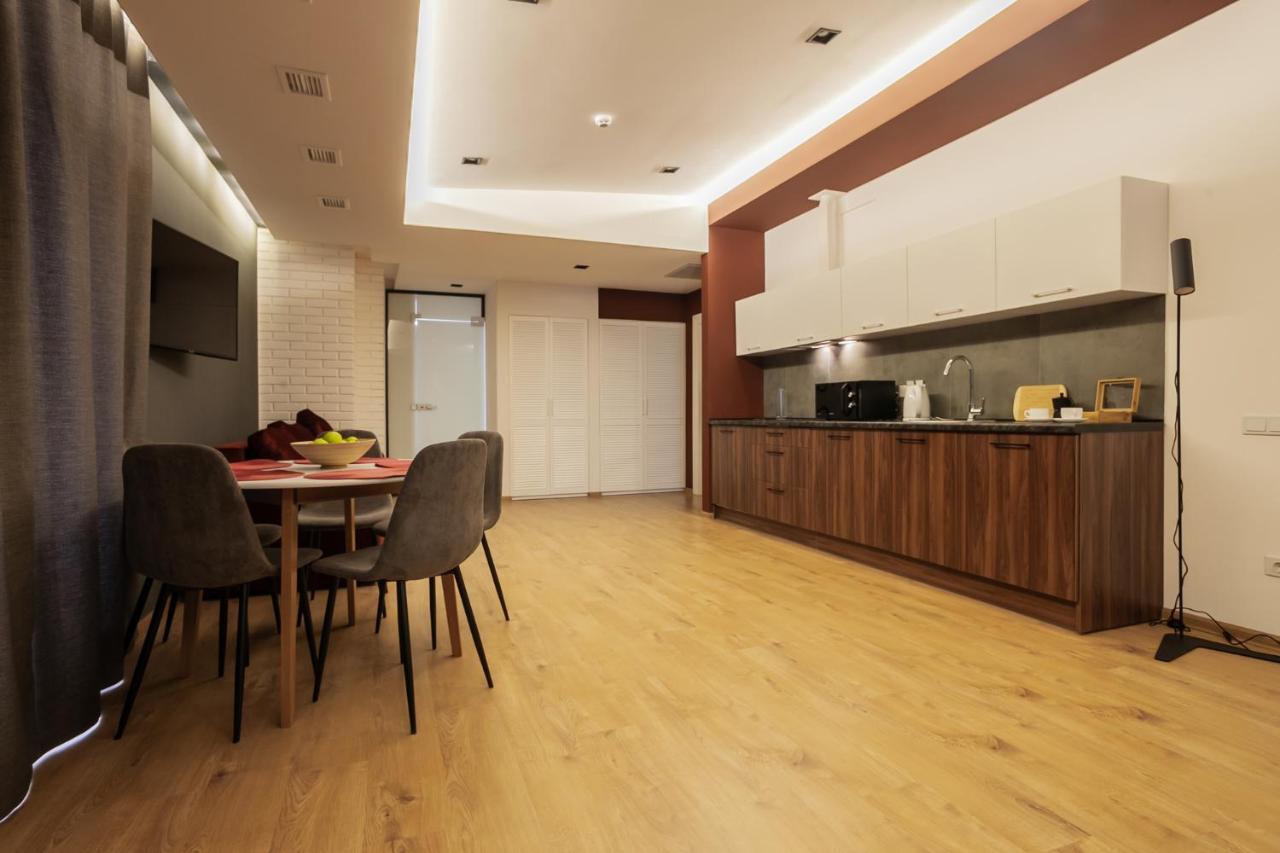 Amsterdam Lviv Apartments エクステリア 写真